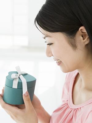 生涯学習の為の書籍やDVDを取り扱う店